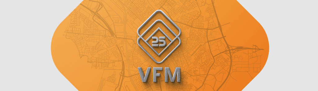 Een oranje en zilverkleurig logo met het woord mfy.