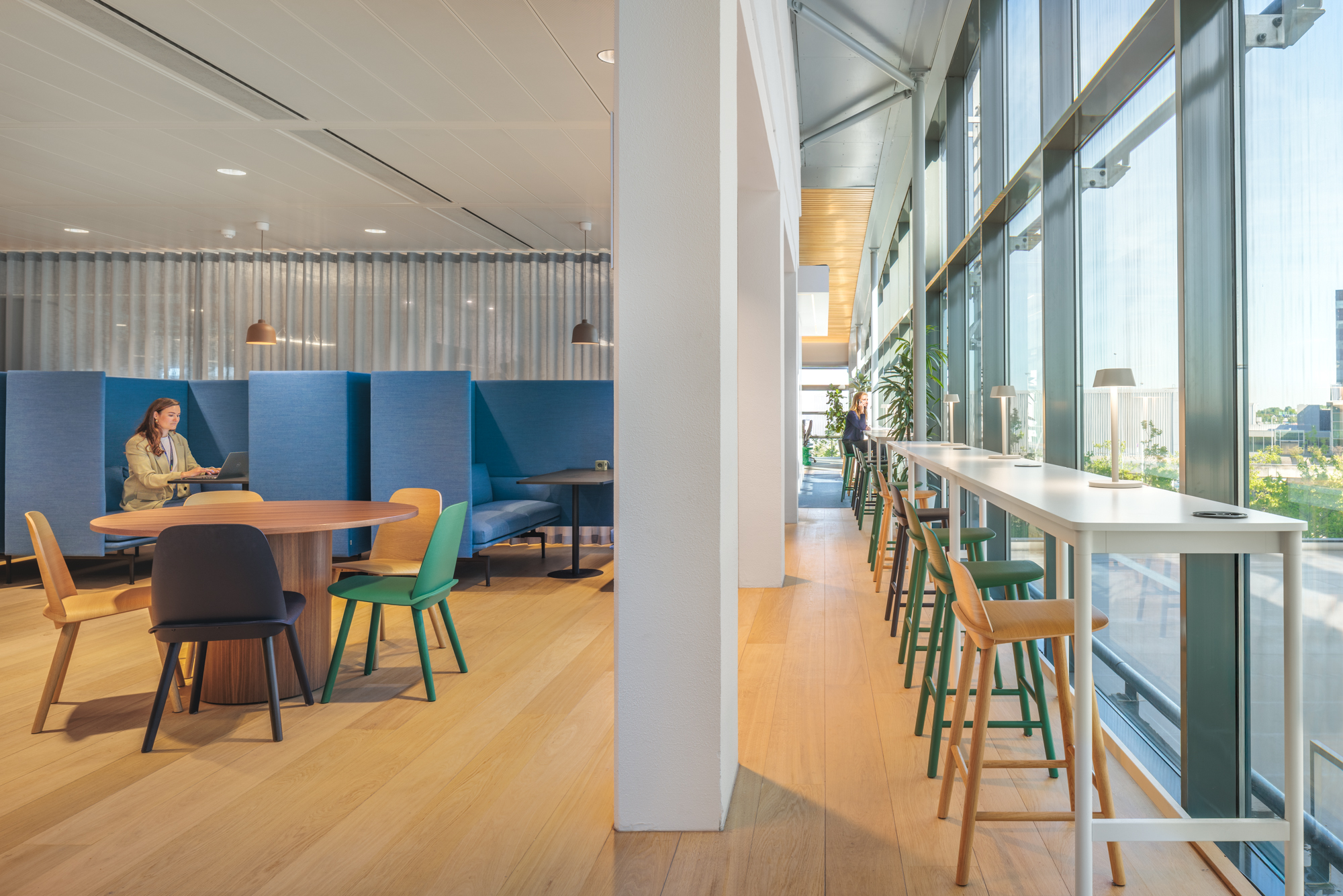 Kantoorruimte WTC gebouw Schiphol.